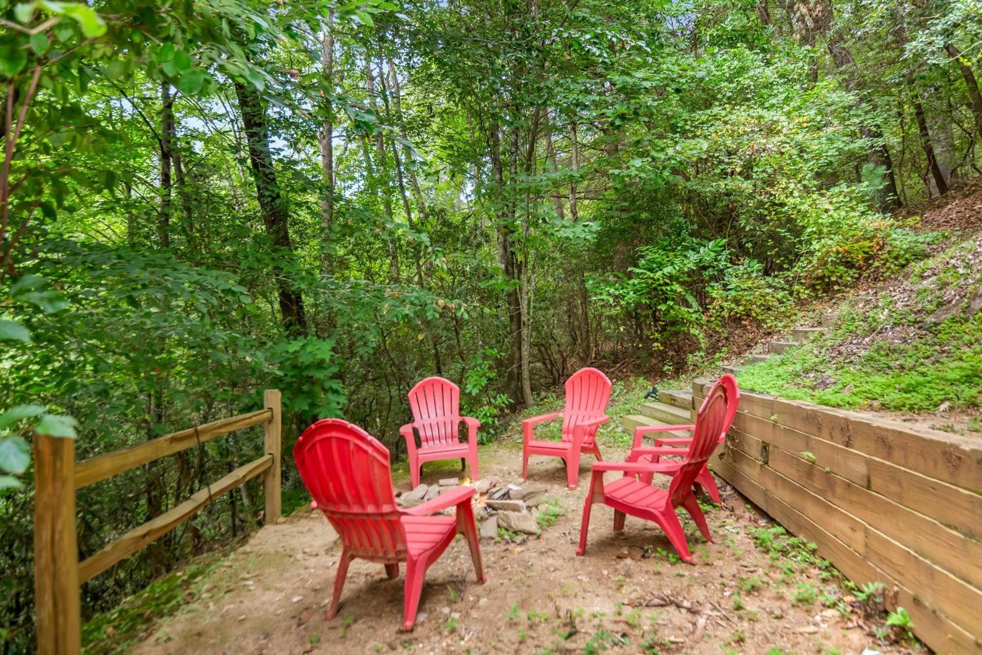 Amazing Creek View Cabin W/ Hot Tub, Firepit & Pool Table Елліджей Екстер'єр фото