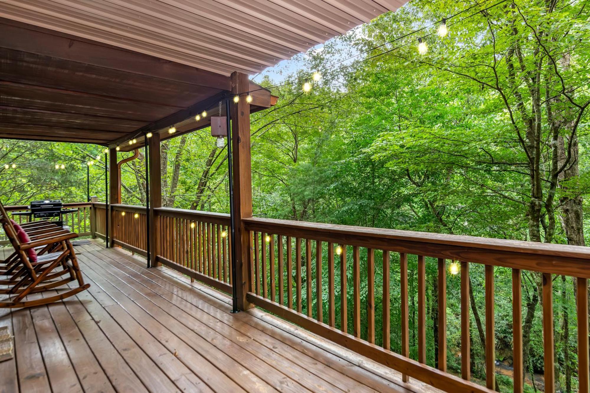 Amazing Creek View Cabin W/ Hot Tub, Firepit & Pool Table Елліджей Екстер'єр фото