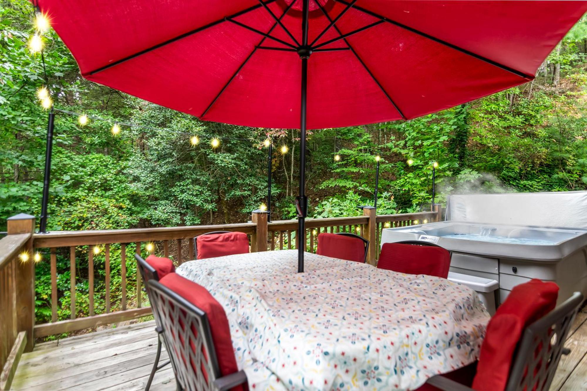 Amazing Creek View Cabin W/ Hot Tub, Firepit & Pool Table Елліджей Екстер'єр фото